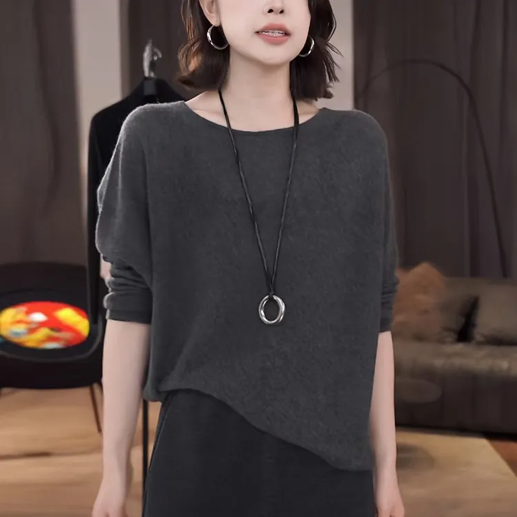 秋冬女灰色高级感针织衫慵懒风软糯宽松显瘦不规则蝙蝠袖打底上衣