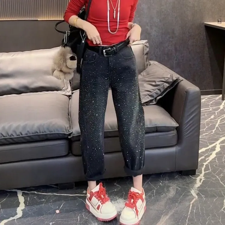 春季新款时尚弹力百搭哈伦牛仔裤女大码满天星镶钻窄版九分老爹裤