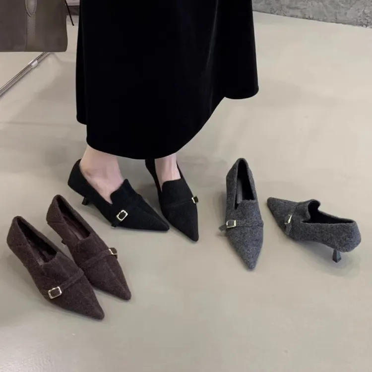 法式毛呢尖头加绒细跟高跟鞋2025秋冬新款时尚金属扣保暖单鞋女