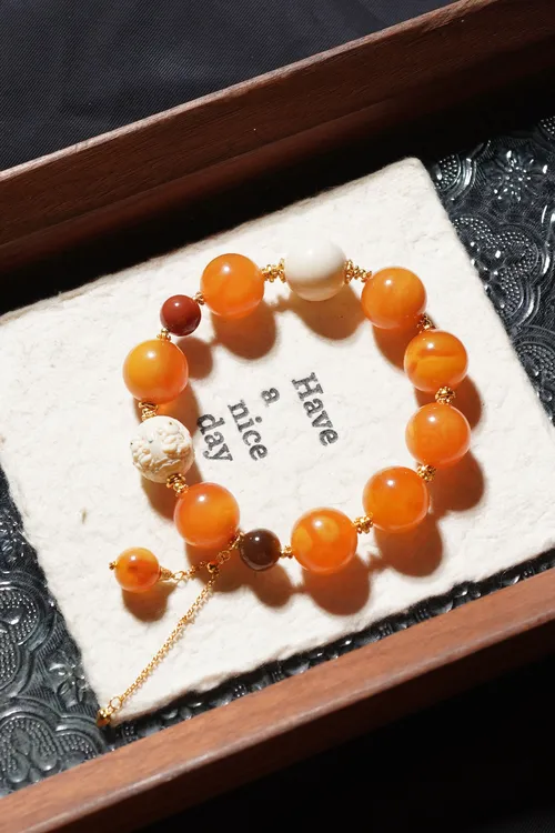 明月几时有 天然猛犸牙15mm圆珠鸡油红15mm圆珠单圈手串