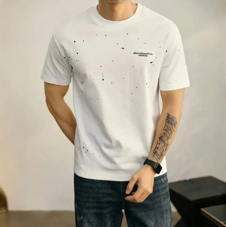 白色t恤男短袖夏季潮流薄款体恤潮流英文压花泼墨破溅设计上衣