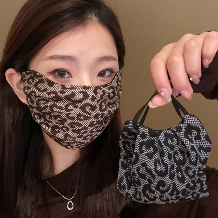 秋冬保暖豹纹口罩防风透气大版立体加大眼角防尘时尚面罩可水洗