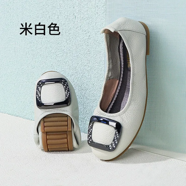 浅口圆头妈妈鞋2025新款爆款真皮软底蛋卷鞋平底百搭豆豆鞋单鞋