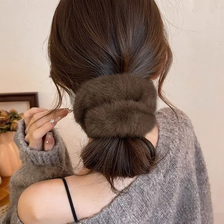 软乎乎~仿貂毛毛绒大肠发圈冬季发绳女扎头发头绳高弹力皮筋发饰