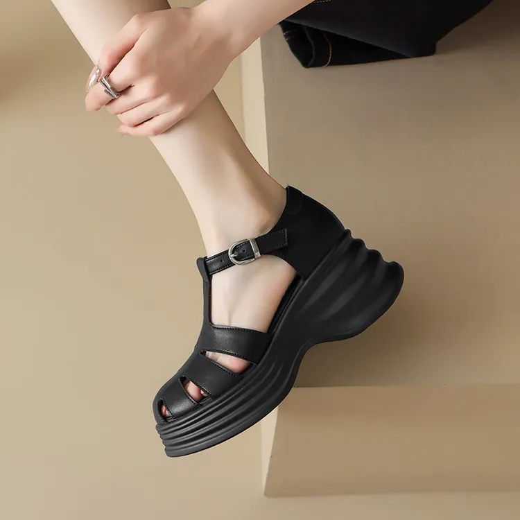 轻便凉鞋女款2025新款爆款高跟凉鞋女夏外穿包头真皮松糕厚底凉鞋