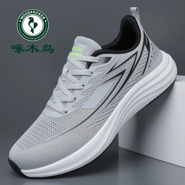 啄木鸟男鞋2025夏季新款网面透气休闲鞋轻便软底运动鞋防滑跑步鞋