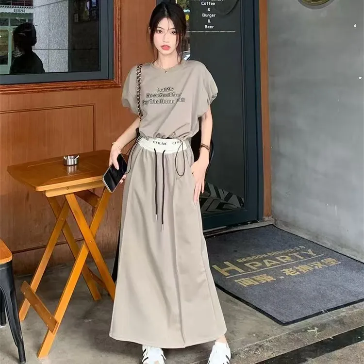 盐系炸街运动套装裙女夏季高级感减龄时尚休闲短袖半身裙两件套潮