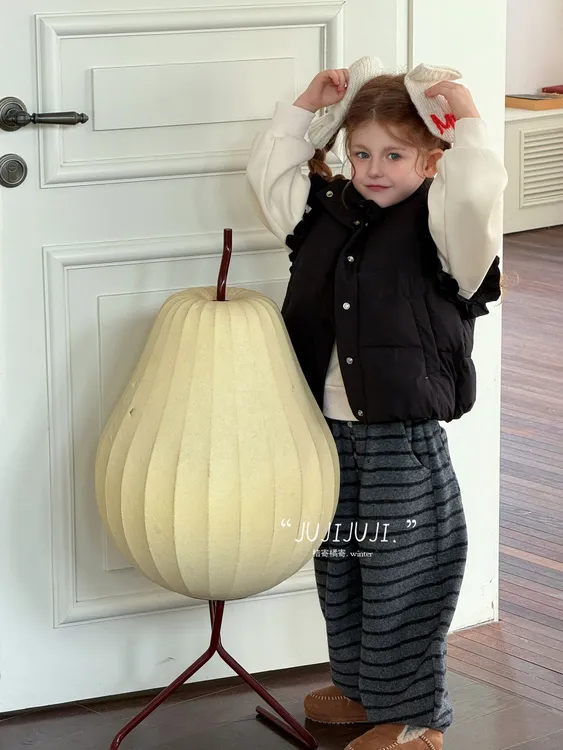 冬款大上新《三花轻暖》女童法式冬季加棉加厚棉马甲百搭保暖D62009