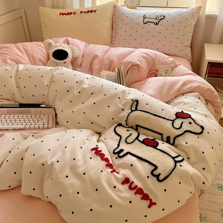 可爱卡通波点腊肠狗床上四件套全棉纯棉2025新款四季通用被套床单