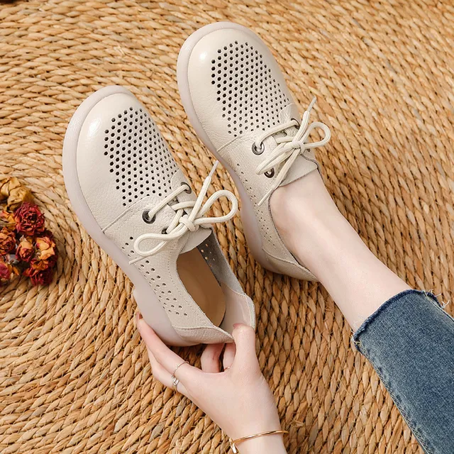 真皮镂空小皮鞋女2024年夏季新款女鞋软底透气厚底打孔洞洞鞋单鞋
