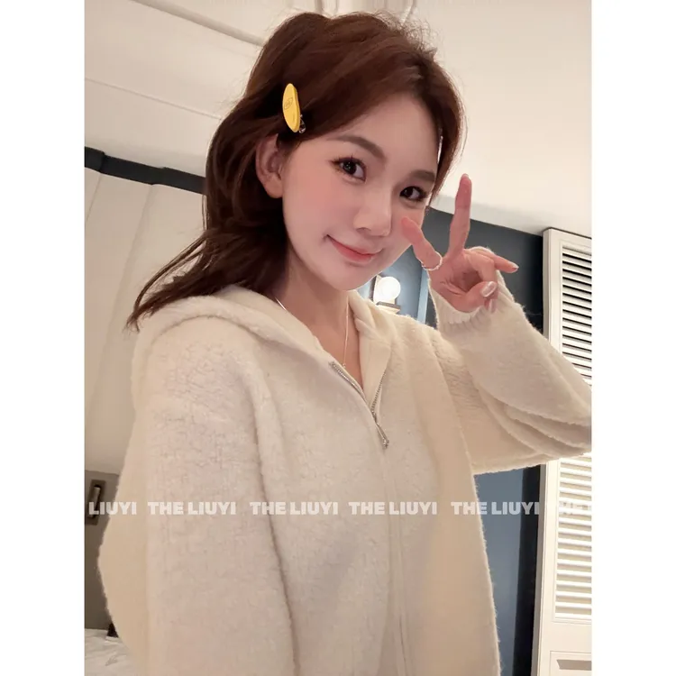 【LIUYI】奶霜~重磅100全羊毛圈圈毛连帽拉链外套5108A5
