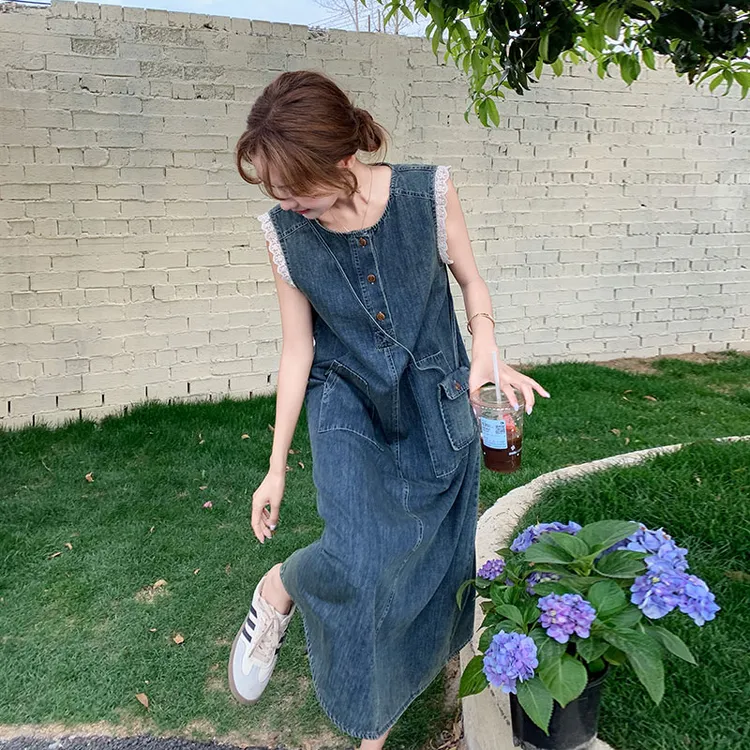 蕾丝拼接复古牛仔背心裙新款女初夏轻熟风大方得体气质连衣裙