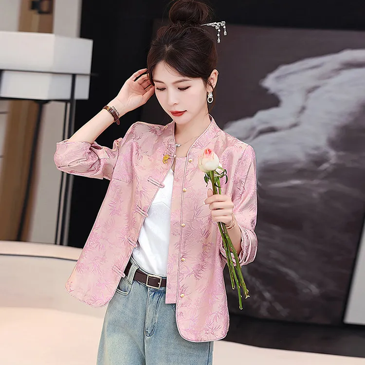新中式国风外套女春秋高级感刺绣提花高端宋锦唐装年轻版西装上衣
