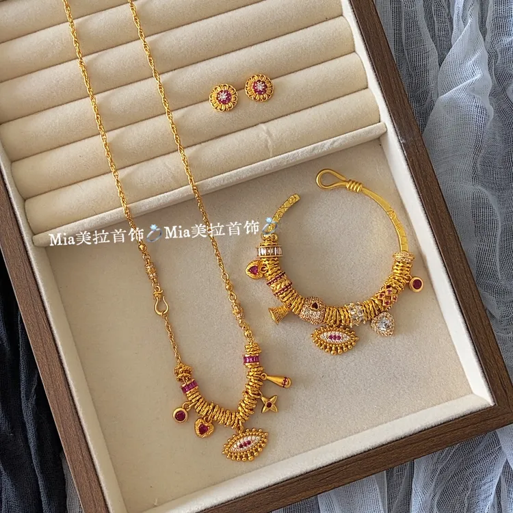 铜合金亚克力项链 古法锆石设计时尚气质百搭简约复古风首饰饰品