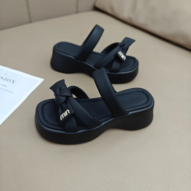 网红蝴蝶结拖鞋女夏外穿2025新款时尚仙女风厚底一字拖高级感凉拖
