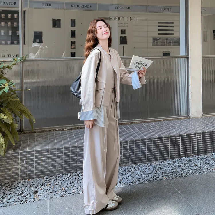 工装风竖条纹拼接套装2025春秋新款小众设计感宽松百搭显瘦两件套