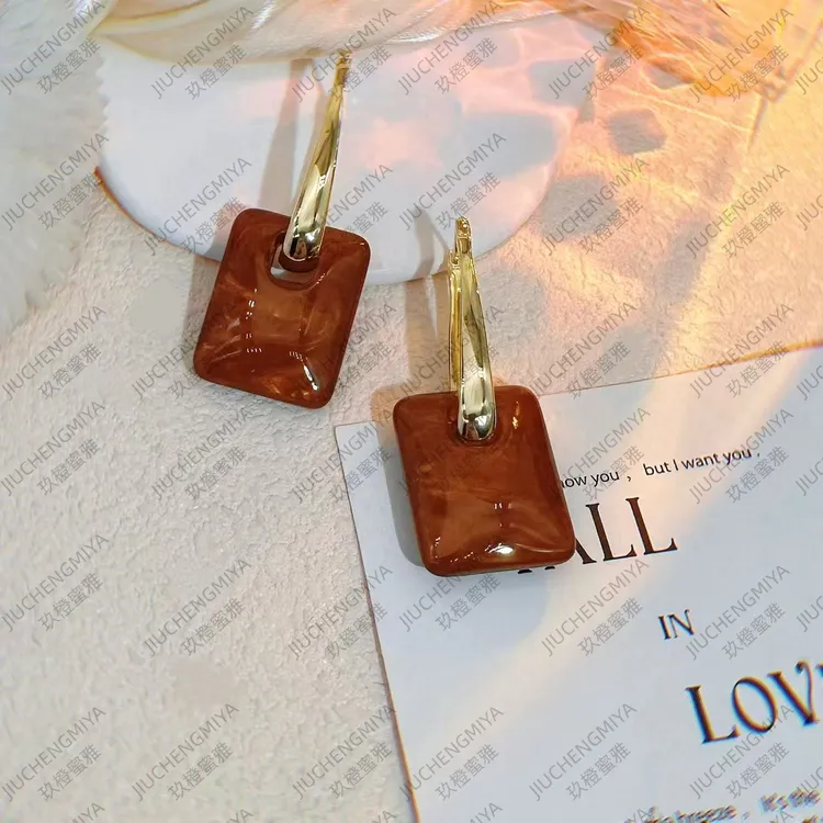 铜合金耳饰 峰岫S158秋冬新款美拉德百搭气质高贵复古港风ins耳环