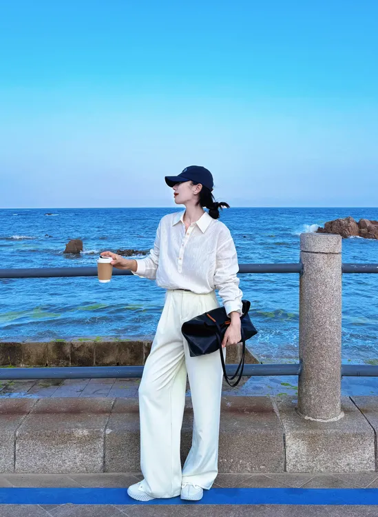 早秋时尚新款韩系通勤高级感气质衬衫上衣休闲百搭裤子洋气衣服女