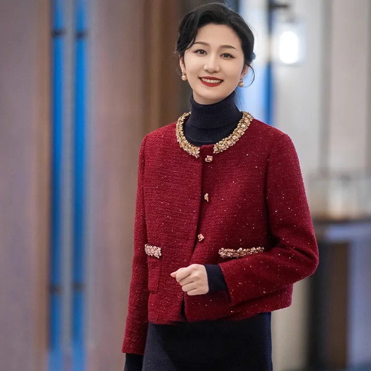 酒红色小香风夹棉短外套钉珠圆领气质名媛风秋冬新款日常百搭上衣