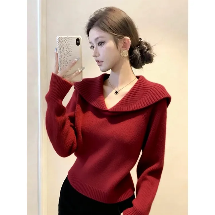 高级感红色毛衣女2025秋冬新款法式慵懒风减龄翻领套头针织衫爆款