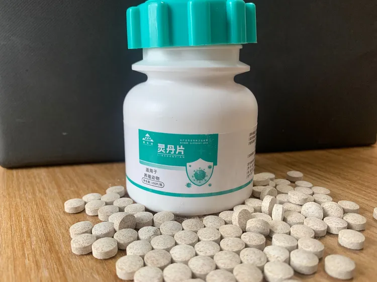 灵丹片 片剂:鸽子鸟甩吐 新城疫鸽瘟扭头 黄白绿水便 打蔫呼噜咳