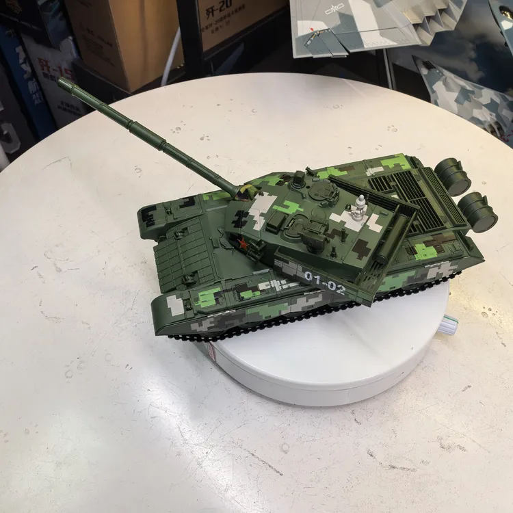 1:35 99式仿真坦克军事模型99A主坦克合金1:18悍马军车威利斯吉普