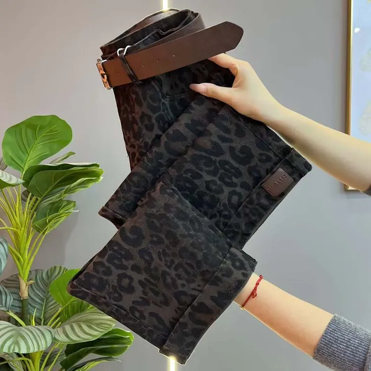 洋气豹纹欧洲站牛仔裤女2024春秋新款高腰宽松显瘦直筒阔腿弯刀裤