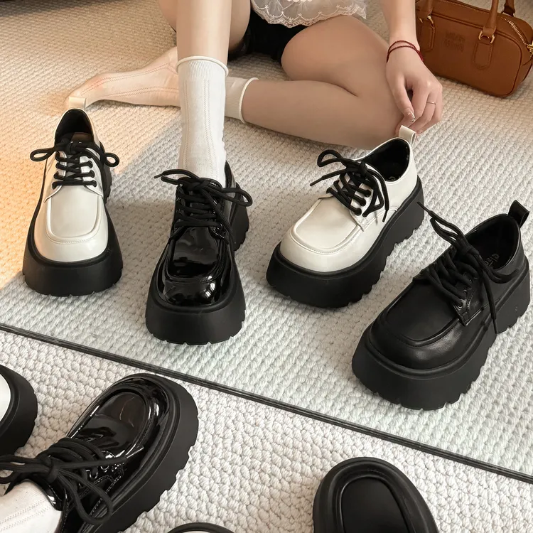 贾不假小皮鞋女款2025夏新款通勤百搭复古小个子厚底英伦风乐福鞋