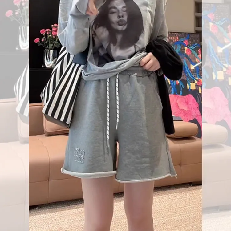 直筒宽松阔腿五分裤夏季薄款胖MM大码女装美式复古灰色休闲短裤女