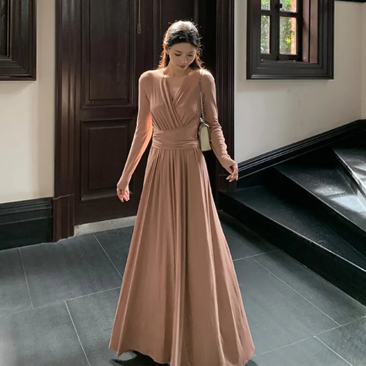 简约百搭粉色v领收腰显瘦连衣裙女秋季绑带垂感显瘦A字大摆长裙