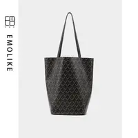 EMO春夏新品狗牙大水桶包百搭经典时尚女士单肩手提通勤肩包