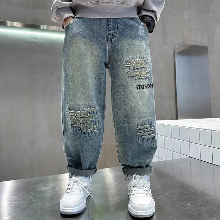 男童牛仔裤春秋款2025新款儿童直筒宽松春装男孩秋季痞帅气裤子潮