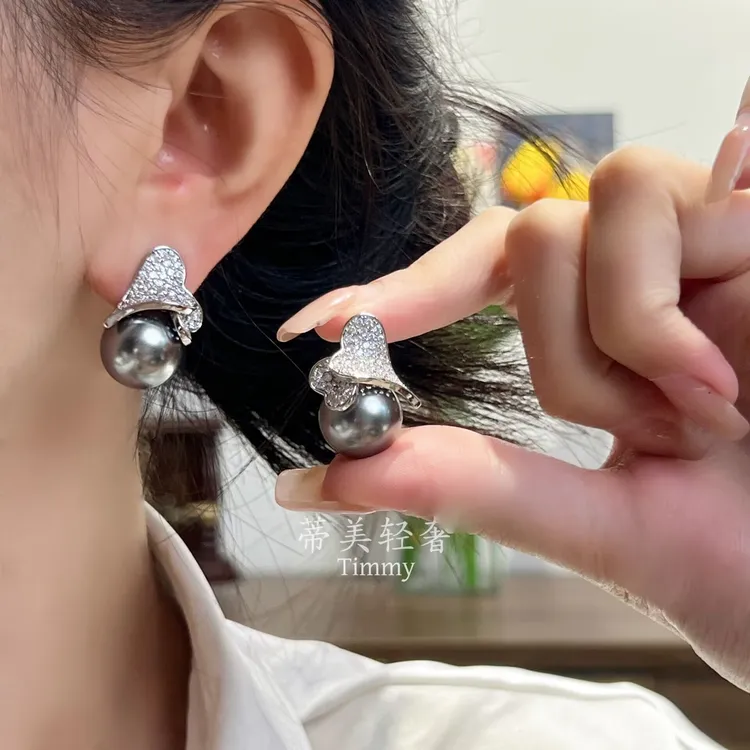 铜合金锆石耳饰 轻奢风女银色法式耳钉气质耳饰镶嵌复古小众