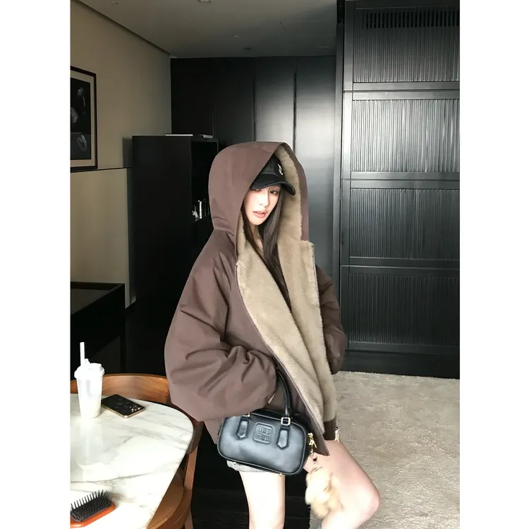 1.6/20点 摩卡特调 复古仿皮草棉服外套宽松连帽拉链夹克上衣女