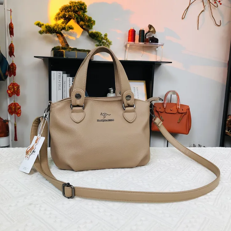 2025新款手提百搭单肩菜篮包时尚休闲女士夏季真皮小众简约2201