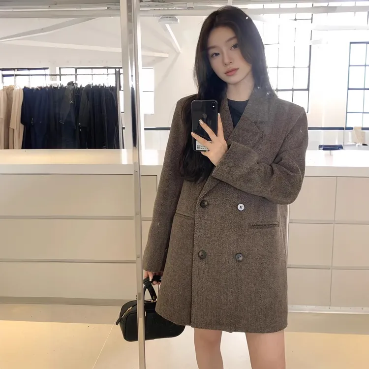 西装毛呢大衣女秋冬季新款短款外套呢子小个子赫本风