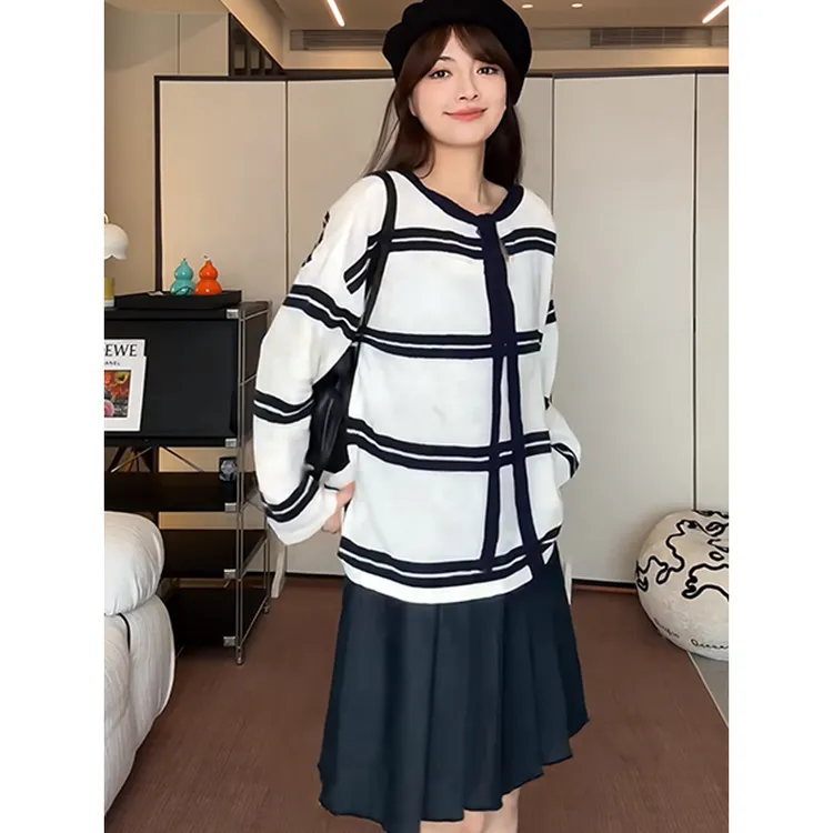 韩系百搭设计感撞色条纹飘带毛衣女早秋氛围感温柔风正反两穿上衣