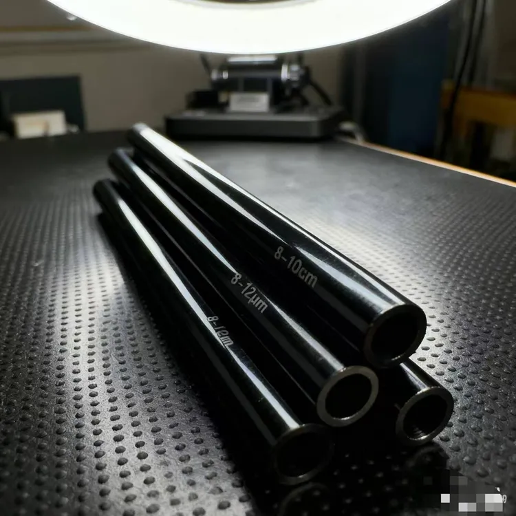 深孔管进口材质：304、316、416不锈钢、S136、NAK80模具钢、钛合金TC4