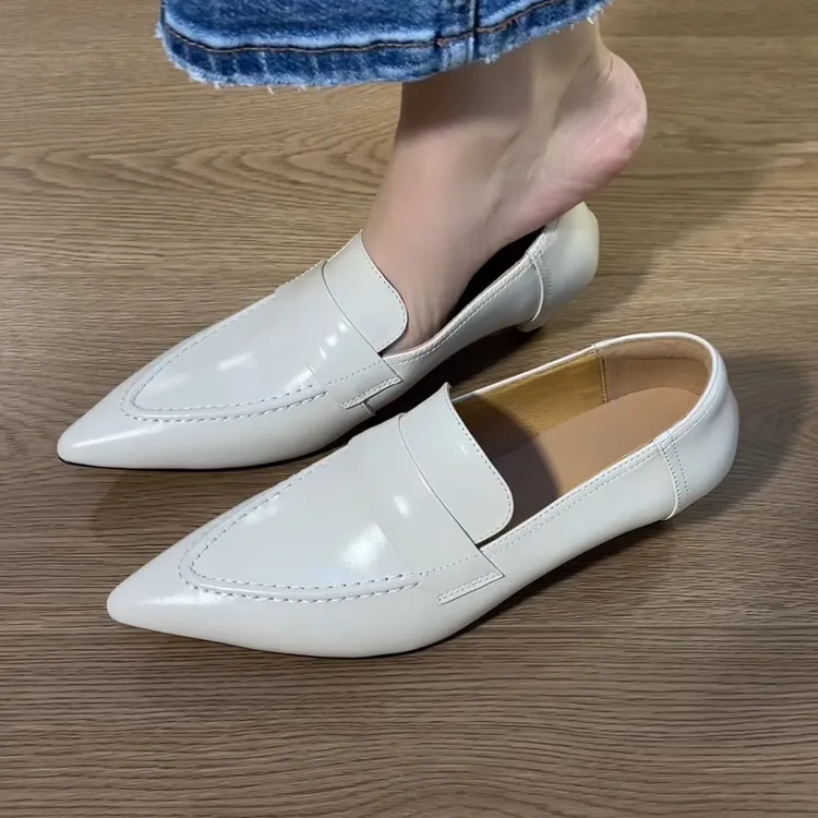 单鞋2025新款舒适简约 粗跟尖头低帮鞋头层牛皮乐福鞋春秋女款