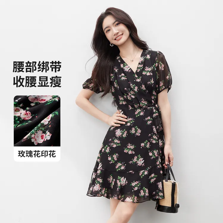 尚都比拉V领系绑带收腰显瘦泡泡短袖轻盈飘逸碎花雪纺连衣裙F0035