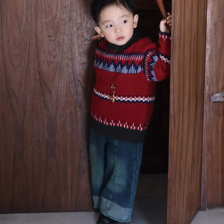 儿童新款韩版冬季套装男女宝宝洋气新年红毛衣加绒牛仔裤两件套YQ