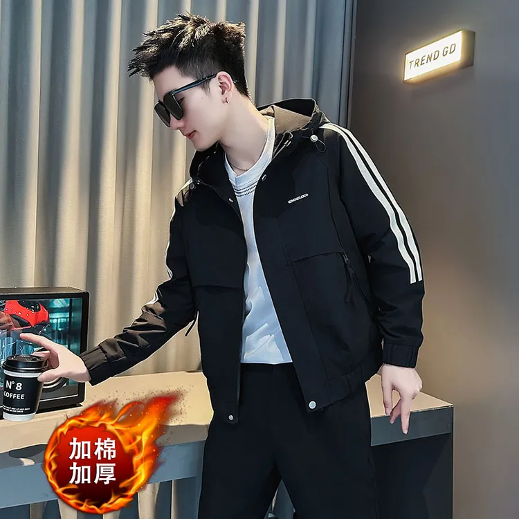 条纹夹克外套男款春秋衣服高级感男装冬季加棉加厚休闲连帽冲锋衣