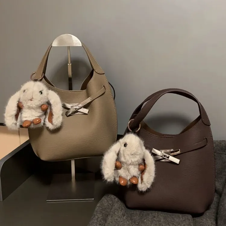 百搭牛皮【爱不释手】简约风磁扣韩式手工千金风斜挎包单肩轻奢