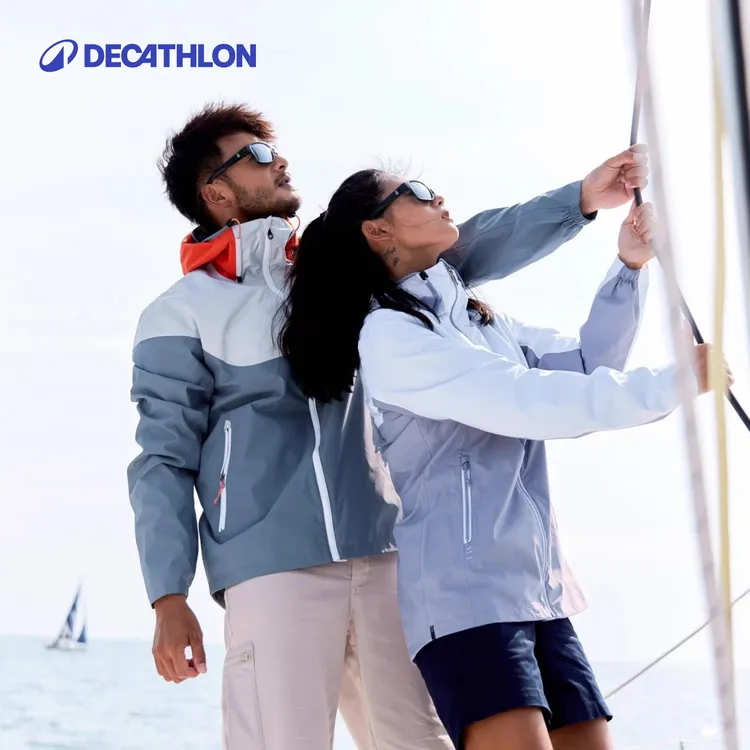 迪卡侬旗舰店户外冲锋衣男女硬壳防风衣防水外套登山服帆船169764