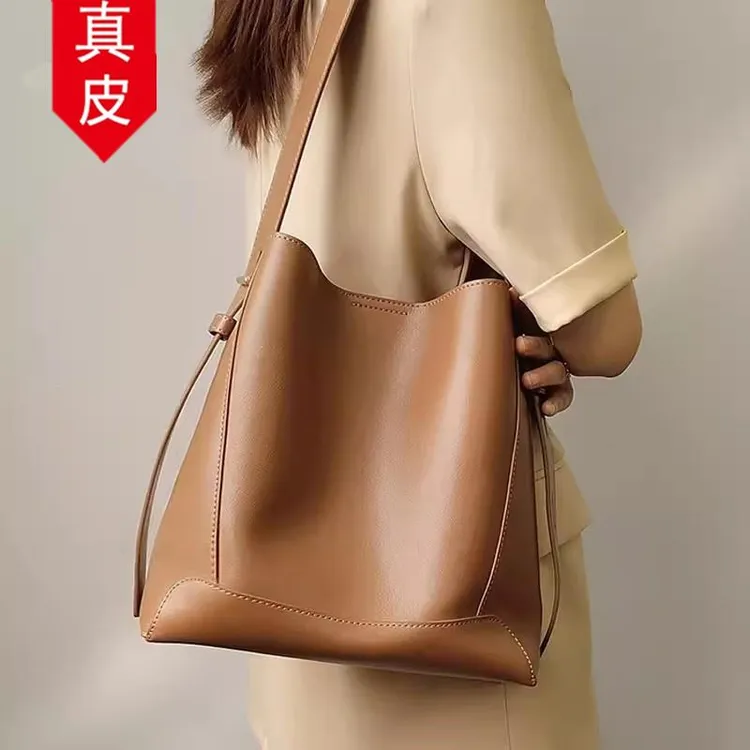 【万达撤柜】高端定制香港包包2024新款包包2025百搭真皮女包适用
