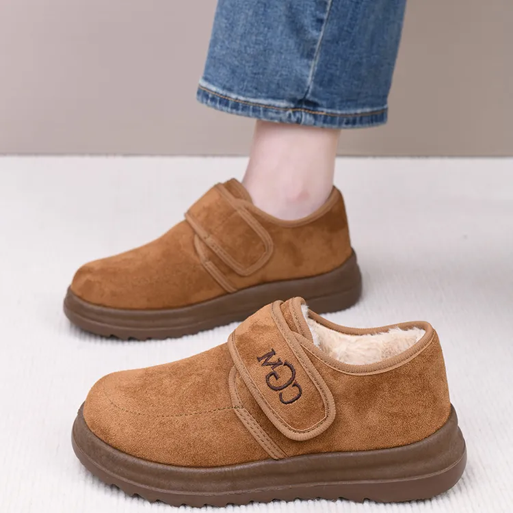 冬季老北京棉鞋女加绒加厚防滑雪地靴软底保暖防寒妈妈鞋休闲短靴