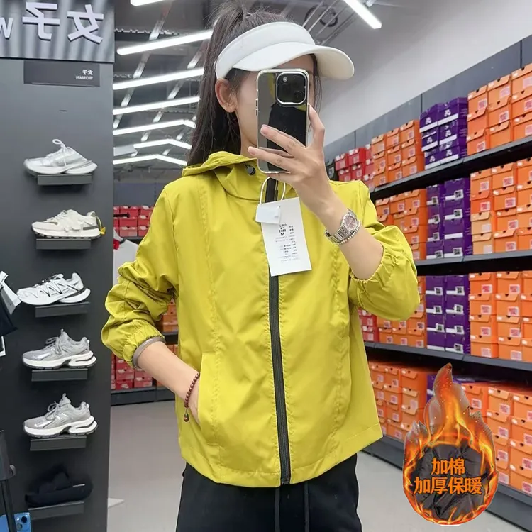 加棉加厚冲锋衣外套女2025秋冬季新款连帽短外套韩版运动夹克上衣