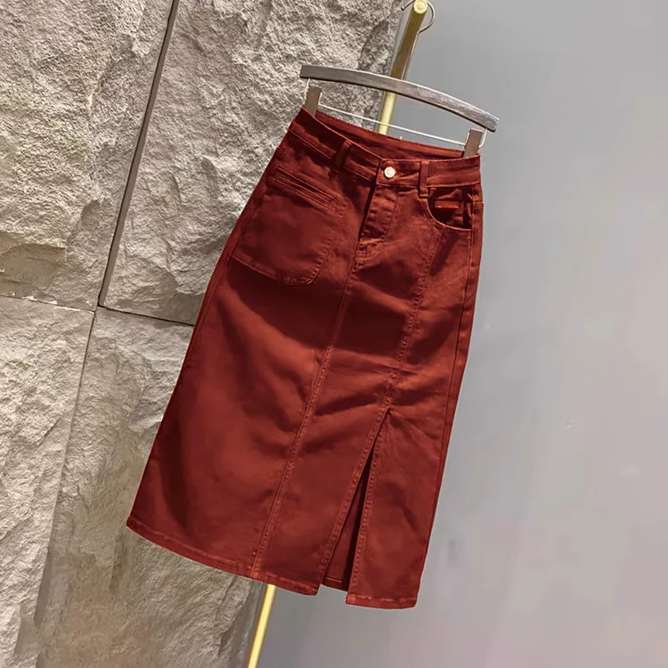 美式工装包臀裙牛仔半身裙女春秋酒红色高腰显瘦侧开叉a字中长款