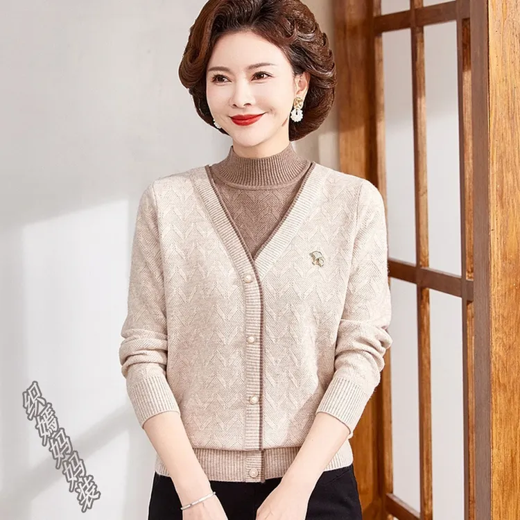 妈妈秋冬装加绒加厚毛衣2025新款中老年女装冬季针织保暖打底衫