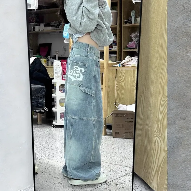 大码美式高街涂鸦直筒牛仔裤女秋冬新款水洗宽松百搭高腰拖地长裤